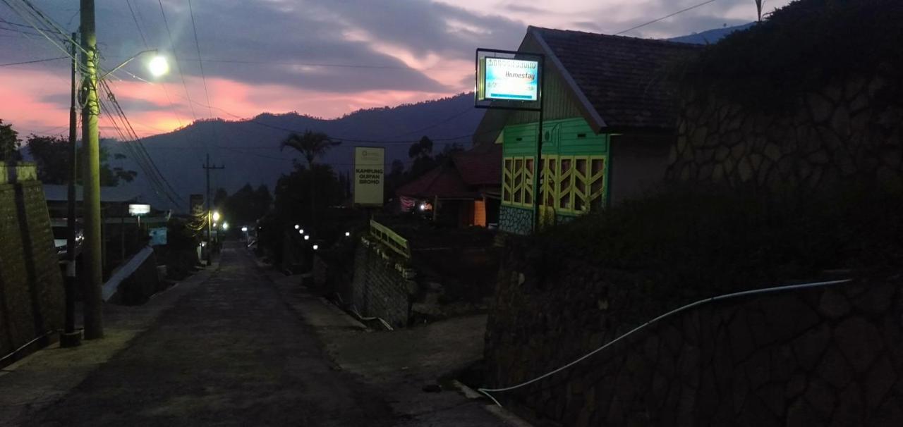 Homestay Anggun Bromo Kültér fotó